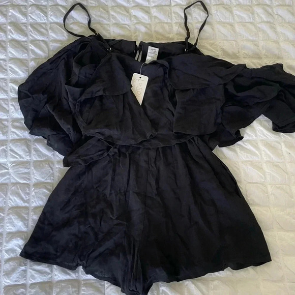 L*Space seaside romper - Picture 11 of 11